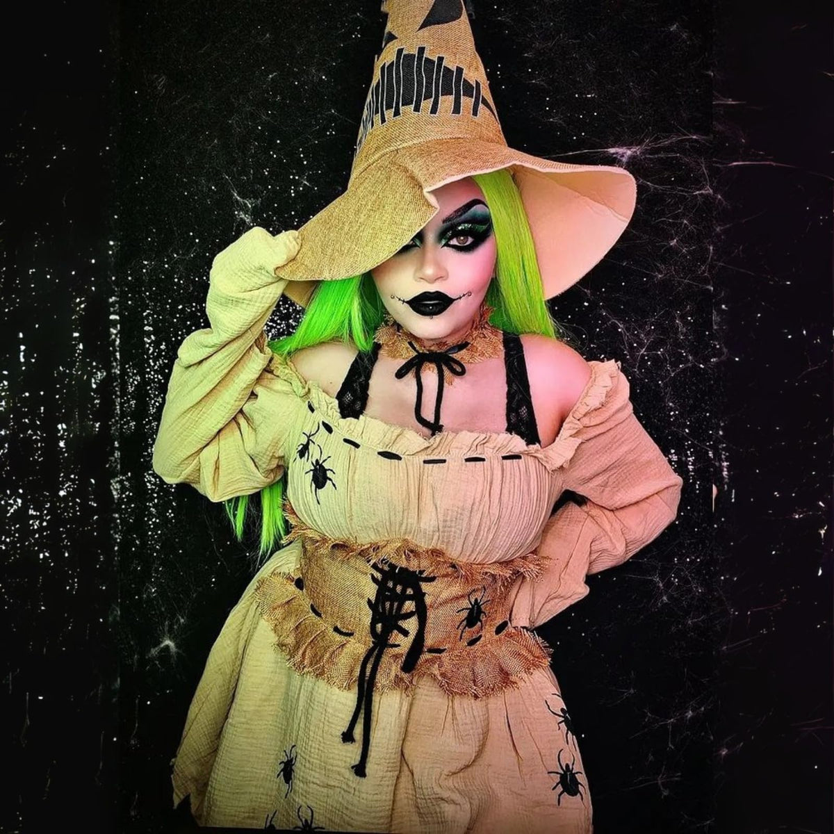 Gothic Bugged Out Baddie Costume