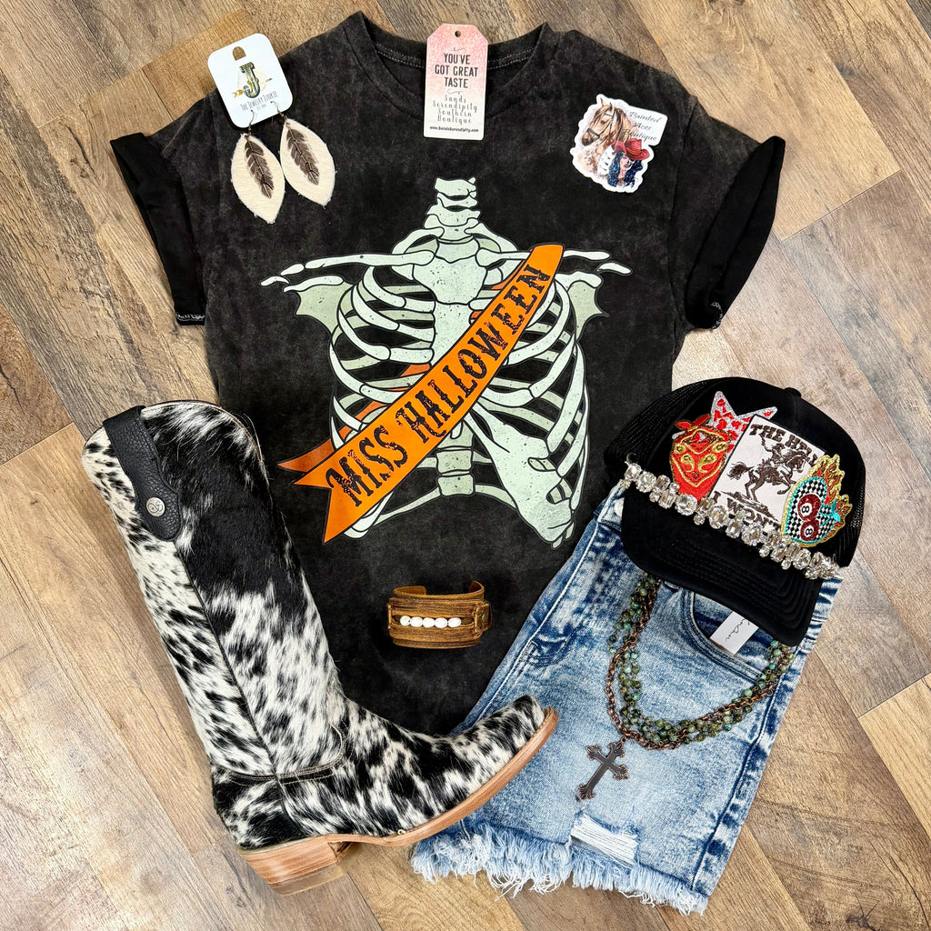 Miss Halloween Graphic T-Shirt