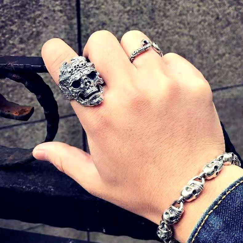 Gothic Punk Skull Ring