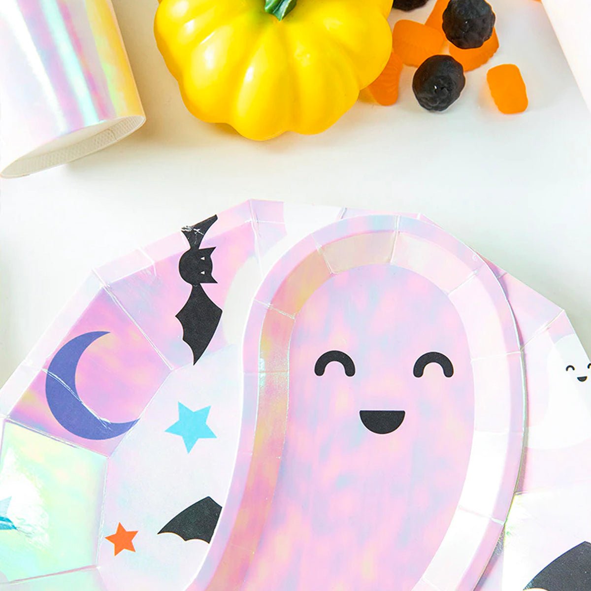 Iridescent Halloween Plates 8 pcs