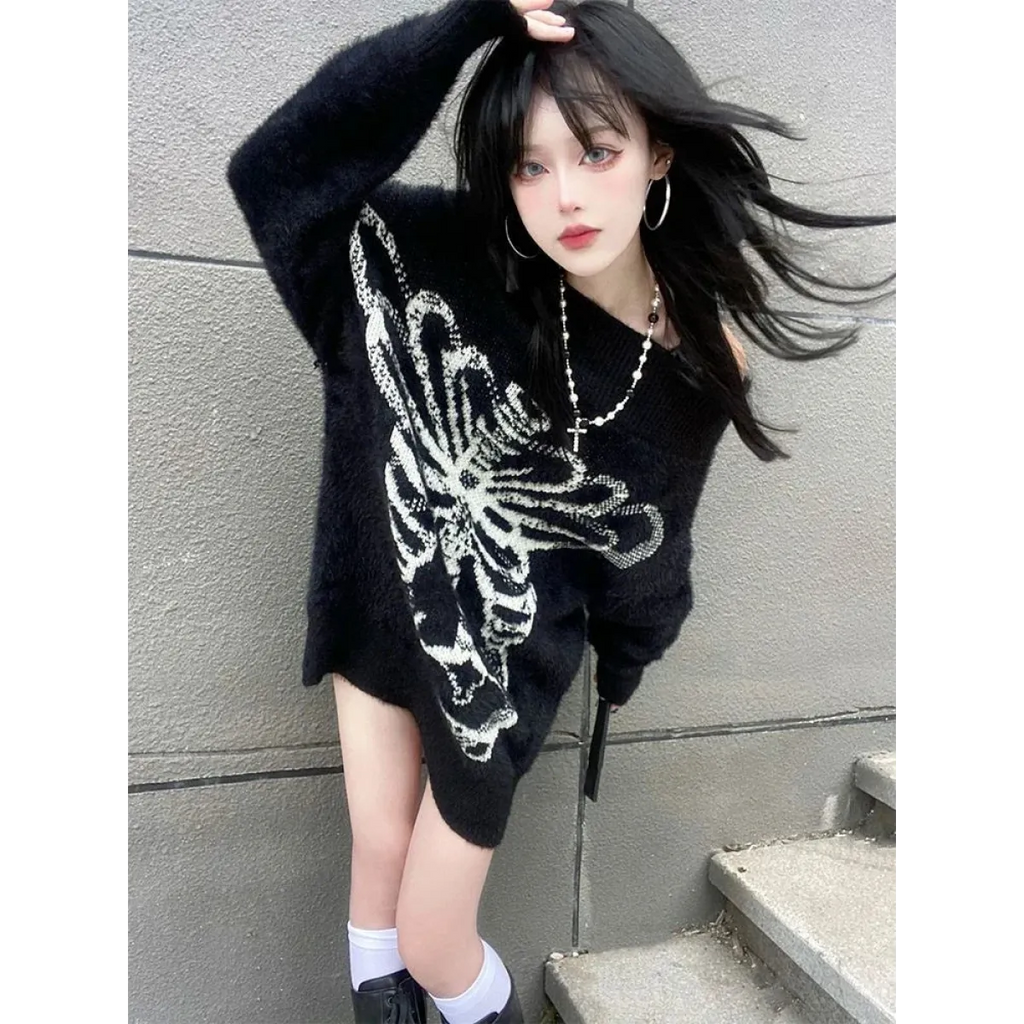 Black Skull-Print Gothic Grunge Sweater