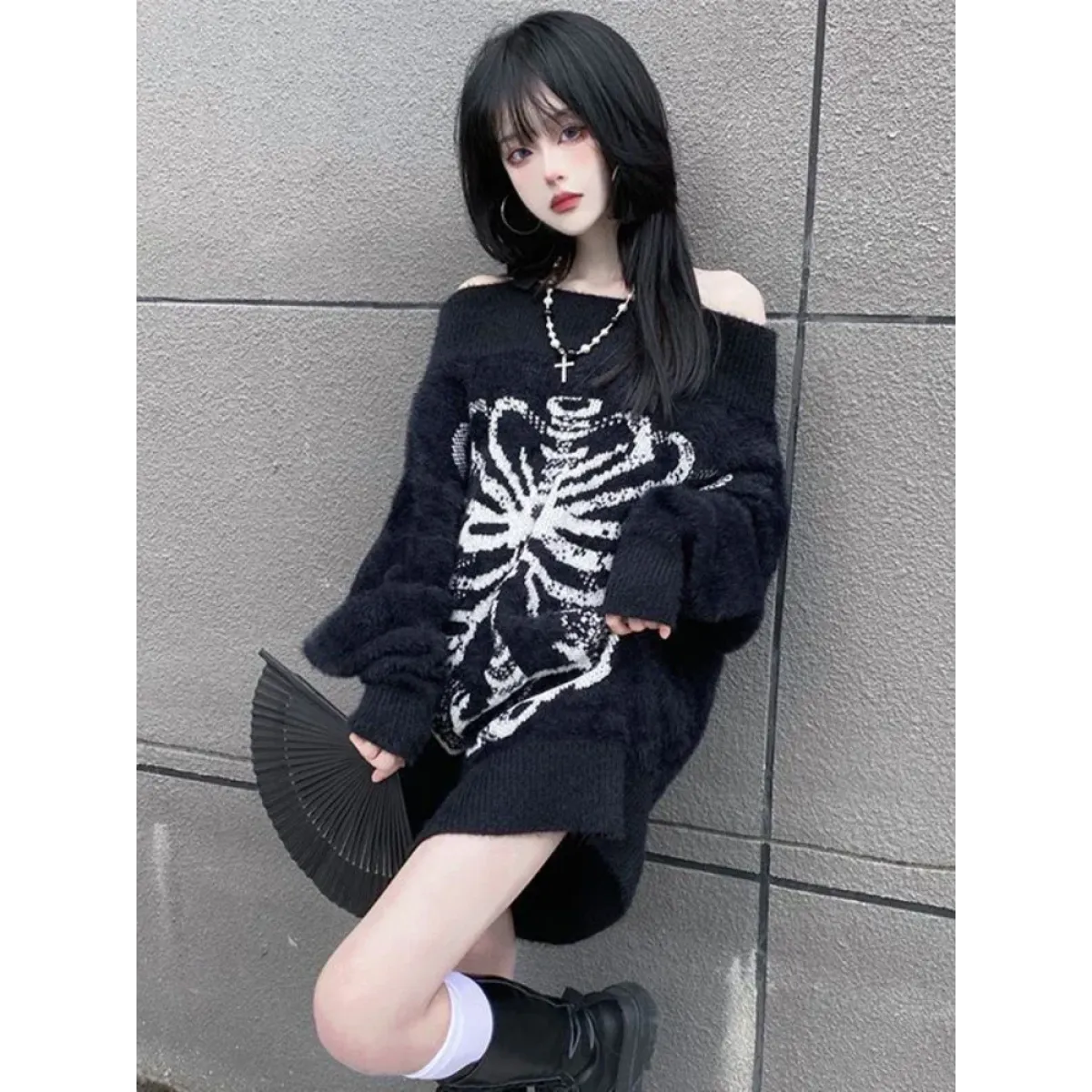 Black Skull-Print Gothic Grunge Sweater