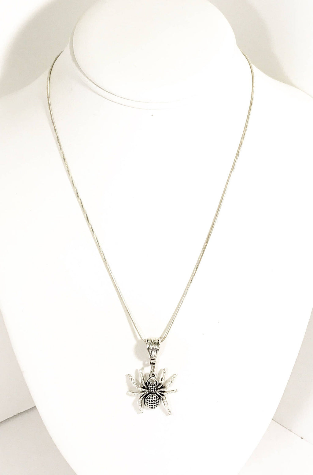 Spooky Spider Necklace, Halloween Jewelry, Spider Jewelry, Spider Halloween Gifts, Spider Gift, Halloween Costume, Halloween Jewelry Spider