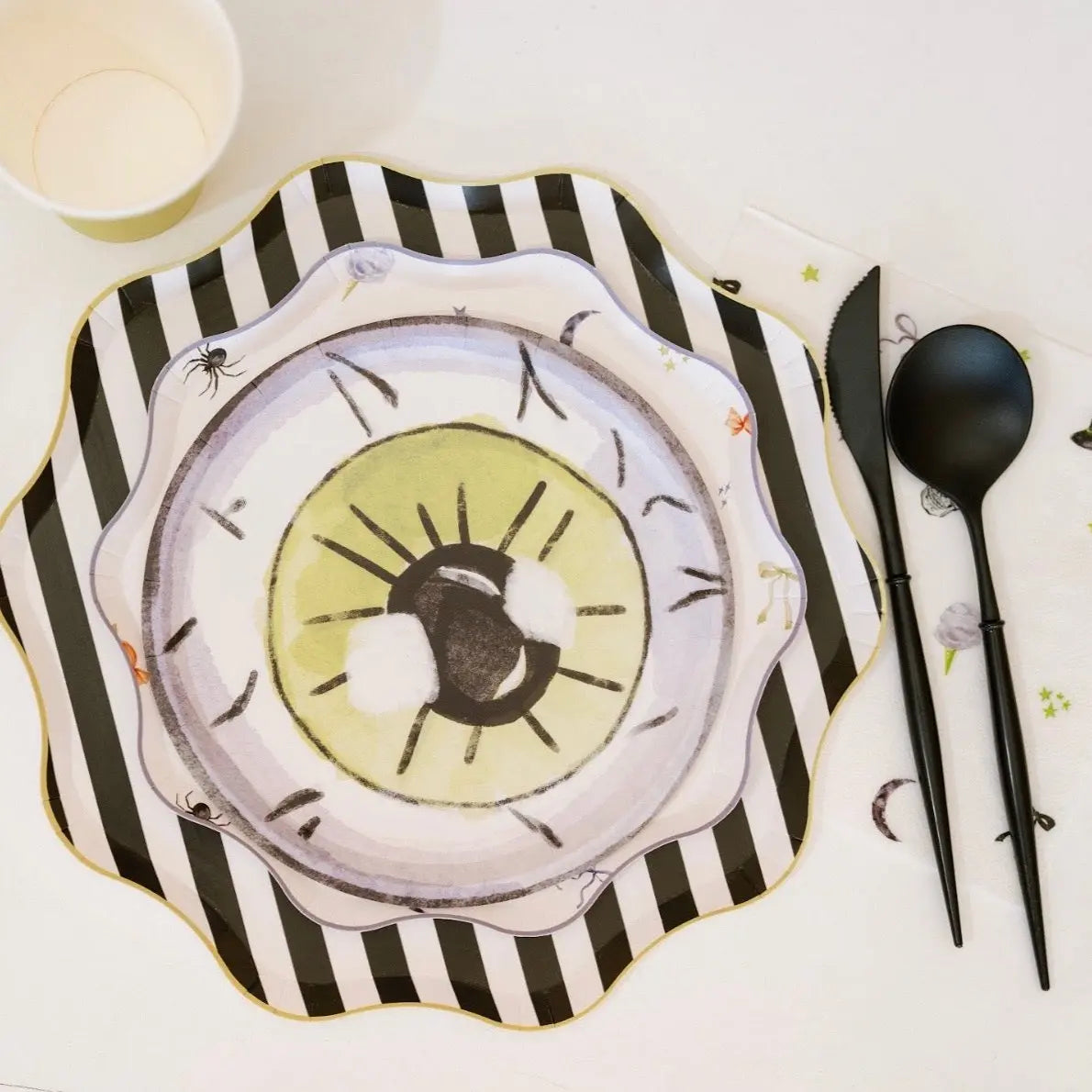 Eyeball Halloween Dessert Plate (12pcs)